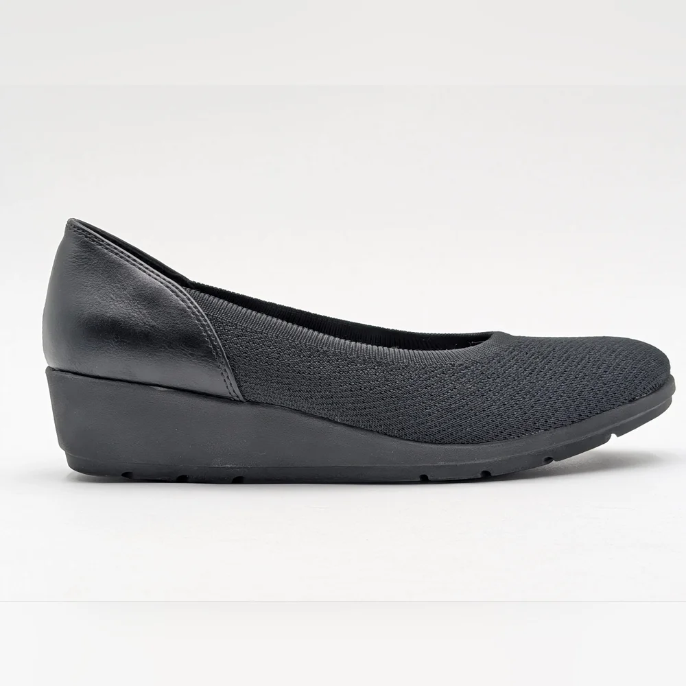 Kim Rogers Maddie Sz 7M Ultra Comfort Supported Technology Footbed Black Loafers
